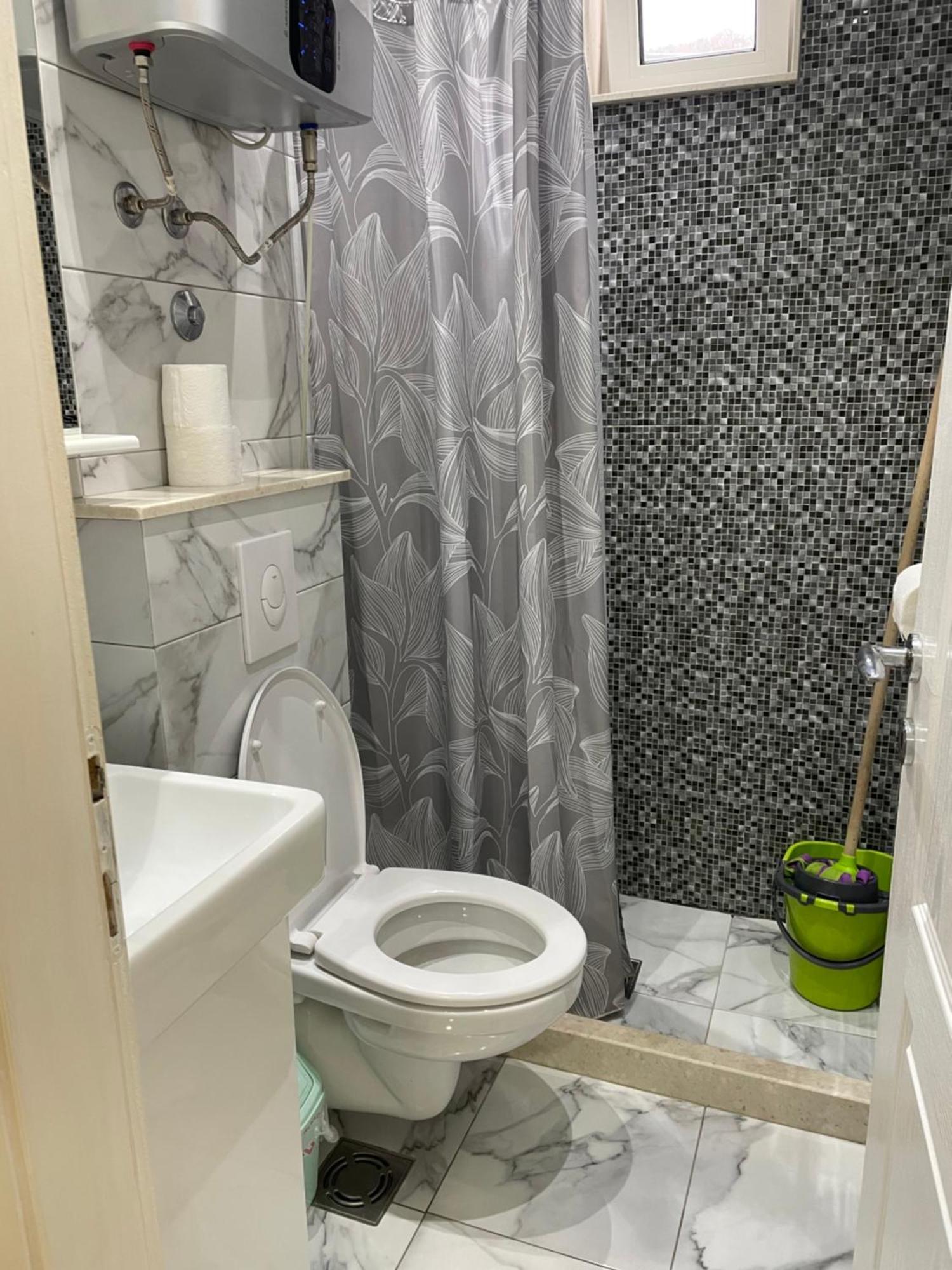 Apartments Ogurlic Херцег Нови Екстериор снимка